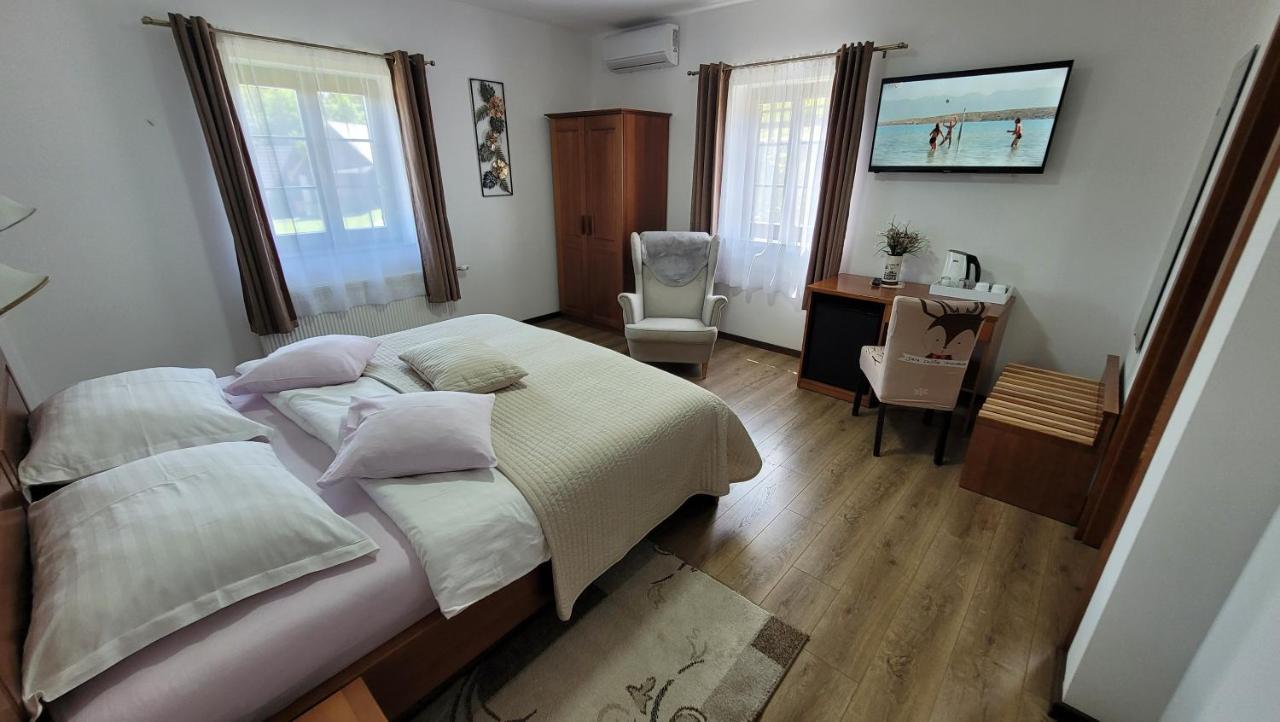 B&B Plitvice Lakes Villa Prica Plitvica selo Eksteriør bilde